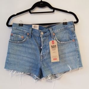NWT Levi's 501 midrise shorts